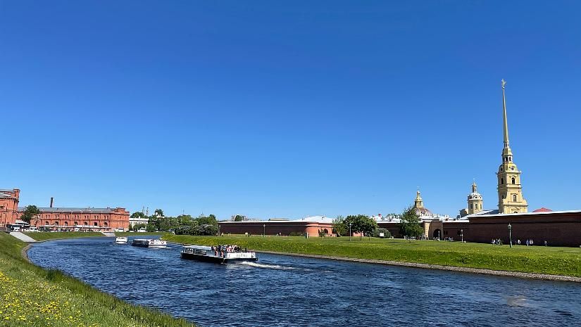 Тур «Петербург и Летние хиты с понедельника»