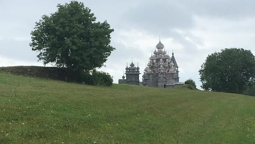 Тур «Петербург, Рускеала, Кижи, Шхеры»