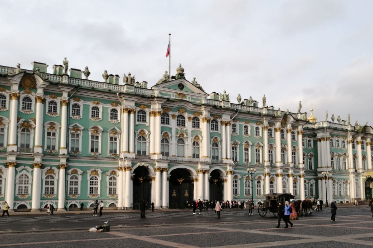 Тур «Три дня в Петербурге. Обзорная. Фаберже »