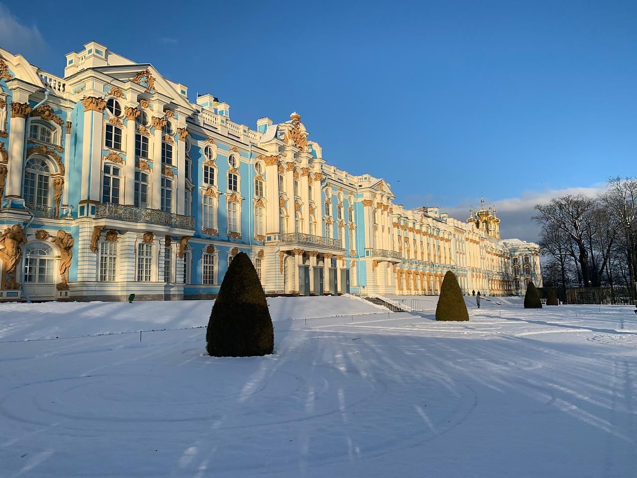 Экскурсия загородная в Царское Село.  Екатерининский дворец, парк